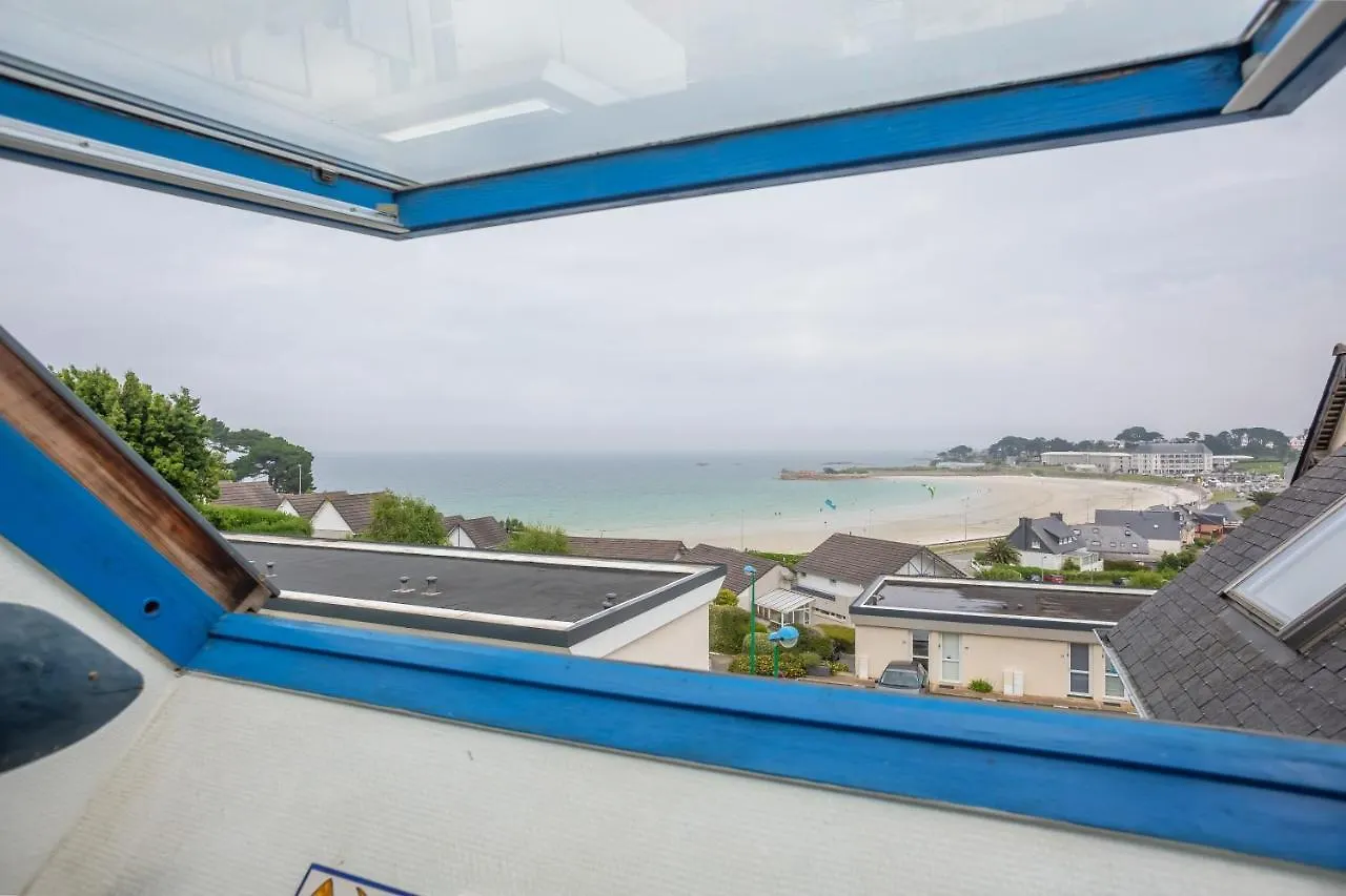 Appartement Le Triskell à Trévou-Tréguignec 0*,  France